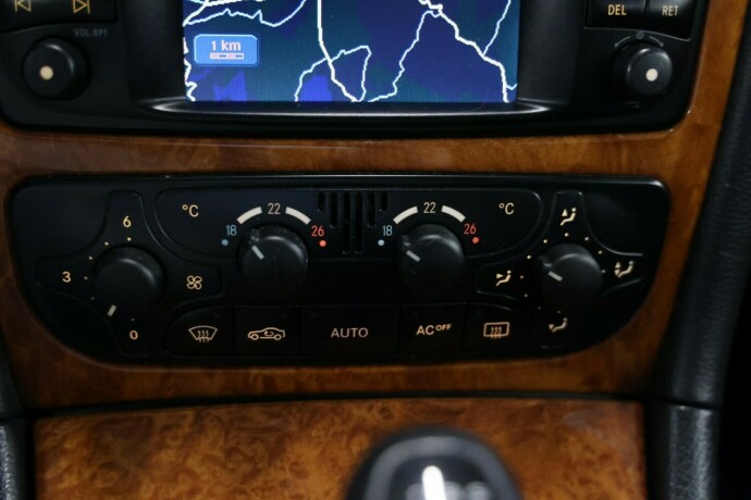 mercedes-benz-clk-bensin-2003-big-12