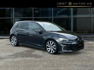 Volkswagen | Golf | Elektrisitet+bensin | 2018