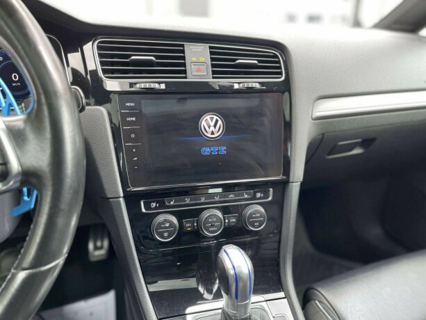 volkswagen-golf-elektrisitetbensin-2018-big-17