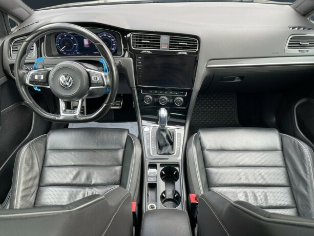 volkswagen-golf-elektrisitetbensin-2018-big-12