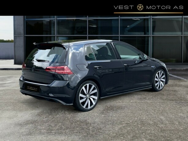 volkswagen-golf-elektrisitetbensin-2018-big-6