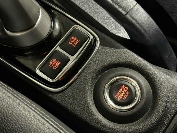 mitsubishi-outlander-elektrisitetbensin-2014-big-24