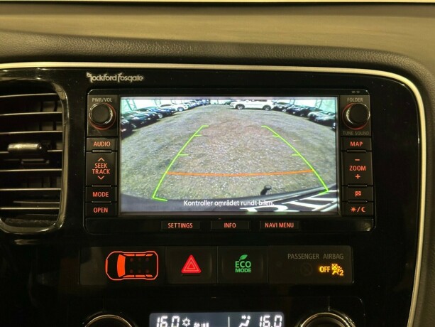 mitsubishi-outlander-elektrisitetbensin-2014-big-18