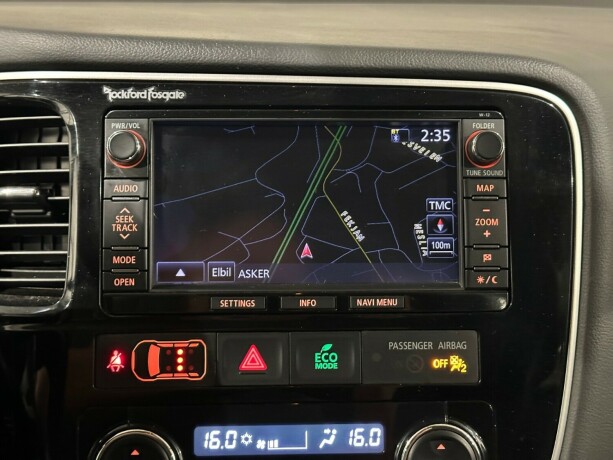 mitsubishi-outlander-elektrisitetbensin-2014-big-21