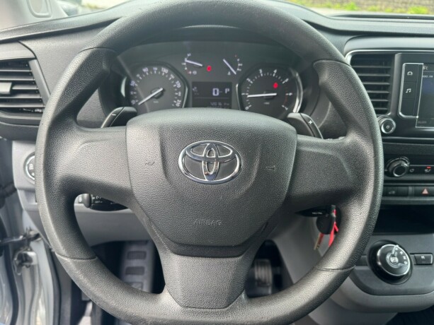 toyota-proace-diesel-2018-big-10