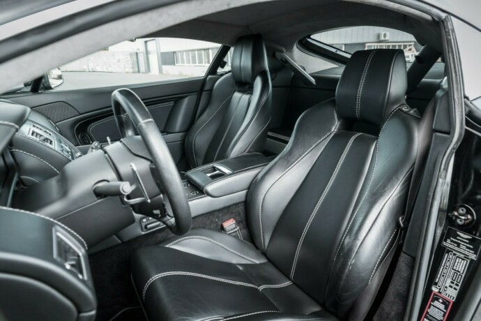 aston-martin-v8-vantage-bensin-2008-big-12