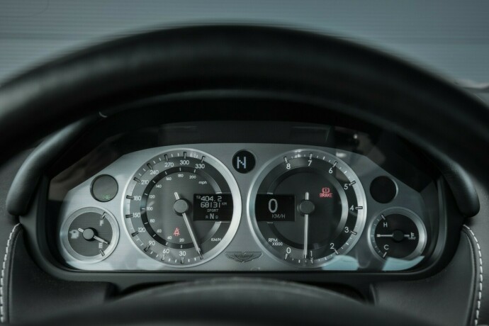 aston-martin-v8-vantage-bensin-2008-big-16
