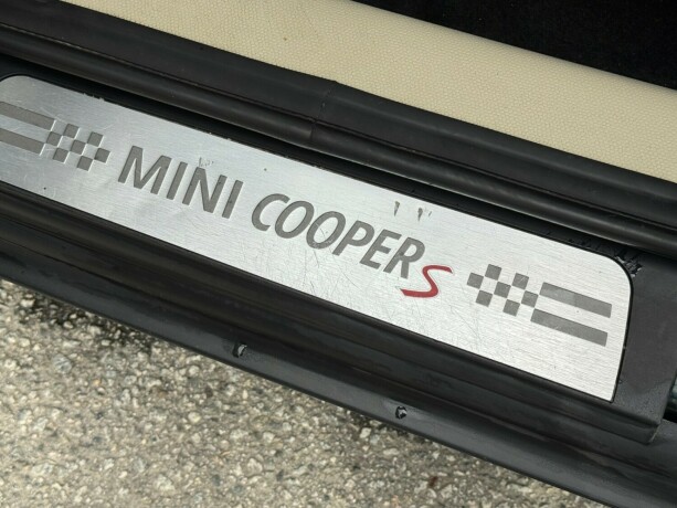 mini-cooper-s-bensin-2011-big-17