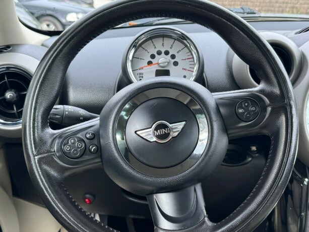 mini-cooper-s-bensin-2011-big-12