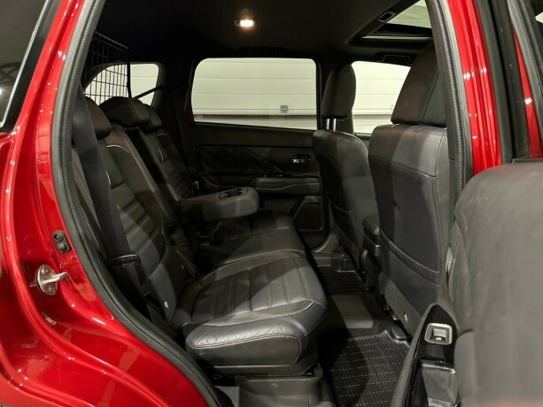 mitsubishi-outlander-elektrisitetbensin-2017-big-10