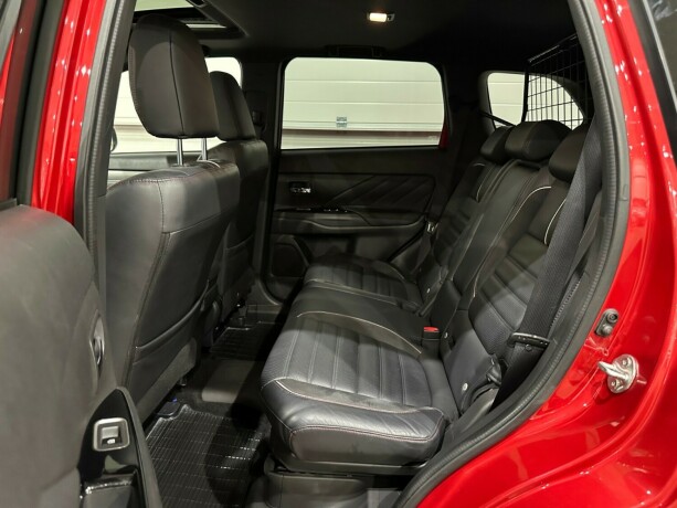 mitsubishi-outlander-elektrisitetbensin-2017-big-9