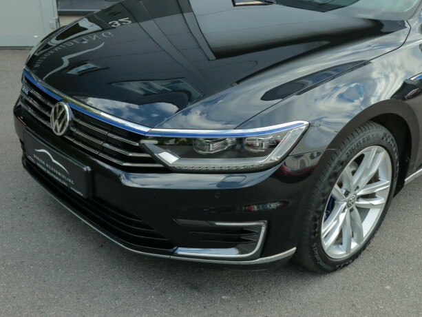 volkswagen-passat-elektrisitetbensin-2017-big-4