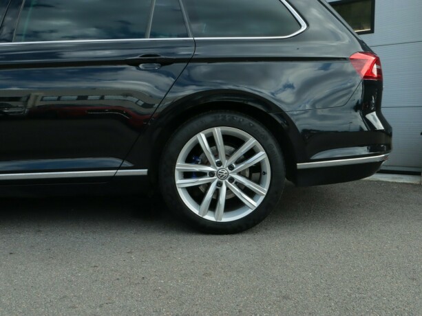 volkswagen-passat-elektrisitetbensin-2017-big-5