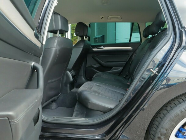 volkswagen-passat-elektrisitetbensin-2017-big-12