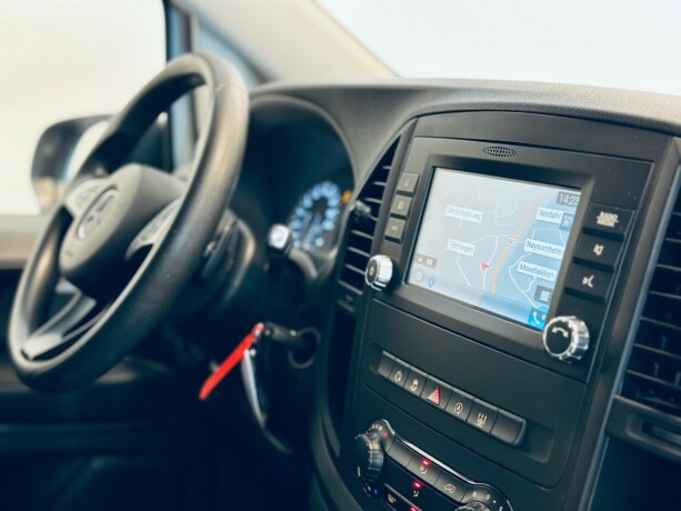 mercedes-benz-vito-diesel-2019-big-14