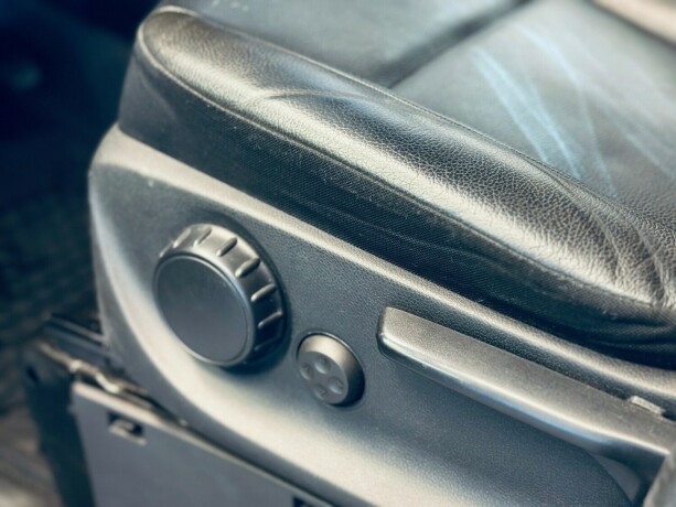 mercedes-benz-vito-diesel-2019-big-13