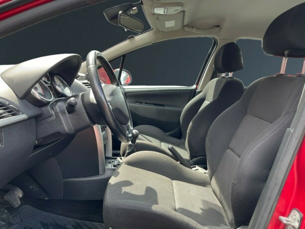 peugeot-207-diesel-2007-big-8
