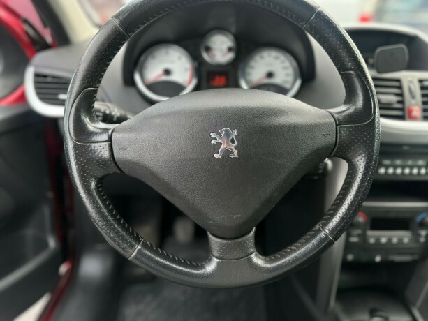 peugeot-207-diesel-2007-big-14