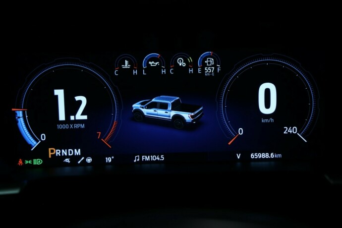 ford-f-serie-bensin-2022-big-14