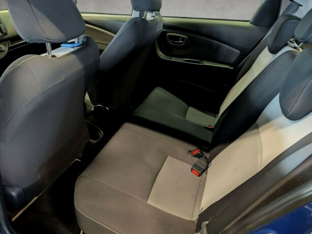 toyota-yaris-elektrisitetbensin-2017-big-21