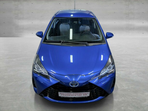 toyota-yaris-elektrisitetbensin-2017-big-9