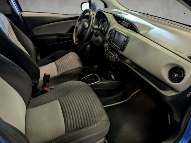 toyota-yaris-elektrisitetbensin-2017-big-22