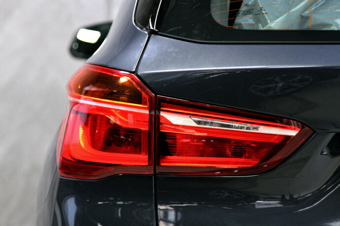 bmw-x1-diesel-2017-big-31