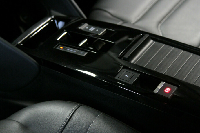 citroen-e-c4-elektrisitet-2022-big-9