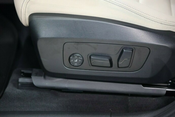 bmw-ix1-elektrisitet-2023-big-7