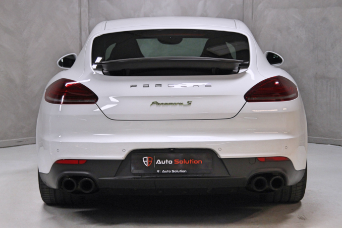 porsche-panamera-elektrisitetbensin-2014-big-32