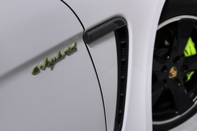 porsche-panamera-elektrisitetbensin-2014-big-35