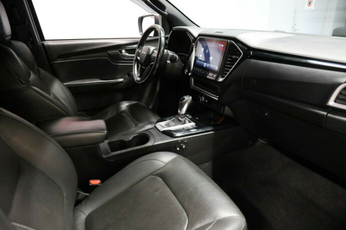 isuzu-d-max-diesel-2021-big-11
