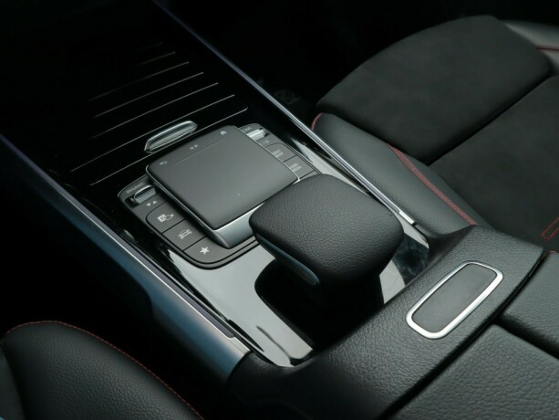 mercedes-benz-eqb-elektrisitet-2022-big-14