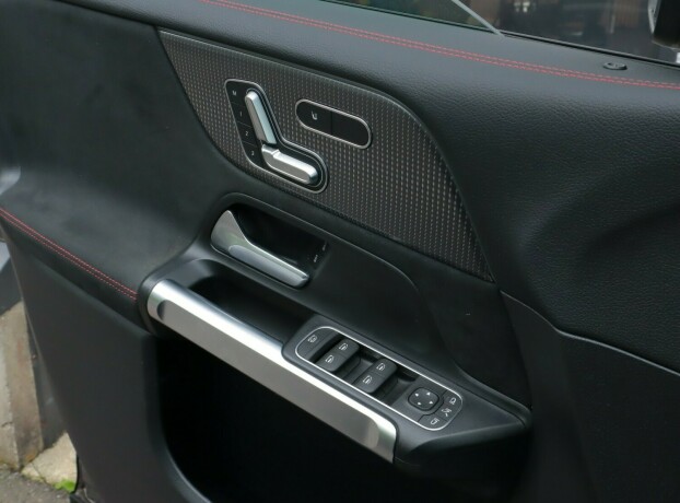 mercedes-benz-eqb-elektrisitet-2022-big-15