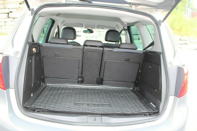 opel-meriva-bensin-2013-big-4