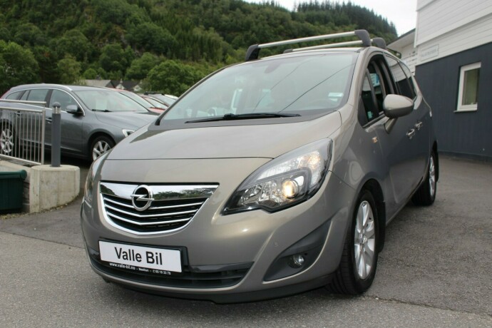 opel-meriva-bensin-2013-big-1