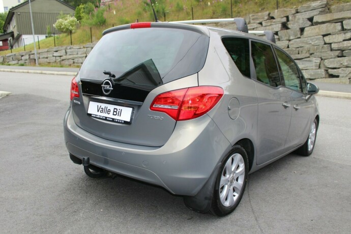 opel-meriva-bensin-2013-big-3