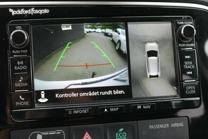 mitsubishi-outlander-elektrisitetbensin-2017-big-18