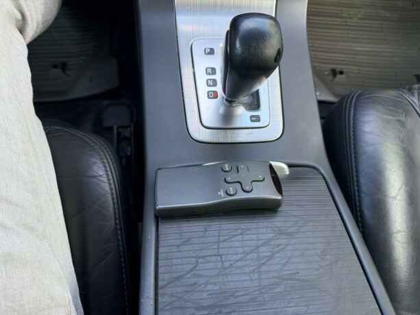 volvo-v70-diesel-2009-big-13