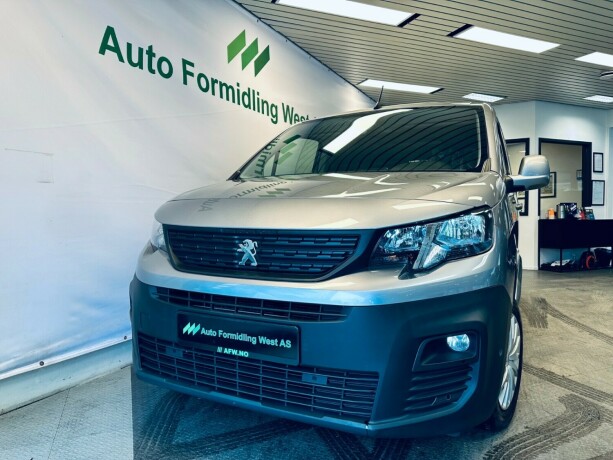 peugeot-partner-diesel-2019-big-2