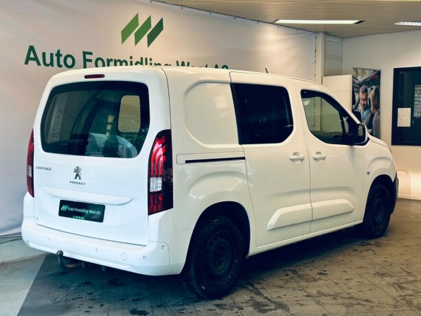 peugeot-partner-diesel-2021-big-8