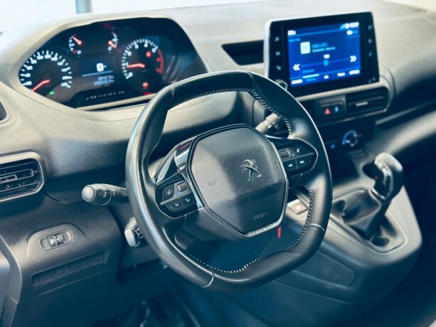 peugeot-partner-diesel-2021-big-10