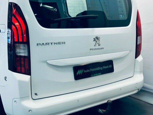 peugeot-partner-diesel-2021-big-6