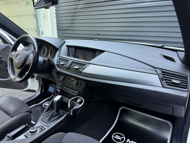 bmw-x1-diesel-2012-big-11