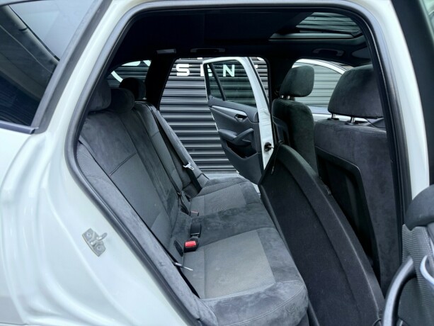 bmw-x1-diesel-2012-big-33
