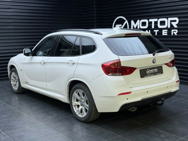 bmw-x1-diesel-2012-big-1