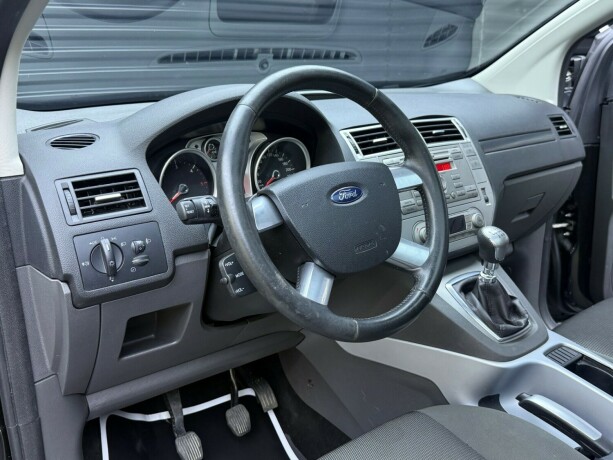 ford-kuga-diesel-2010-big-9