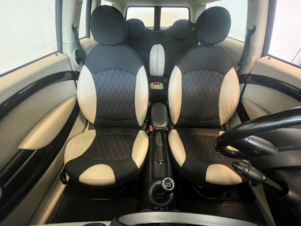 mini-cooper-diesel-2011-big-19