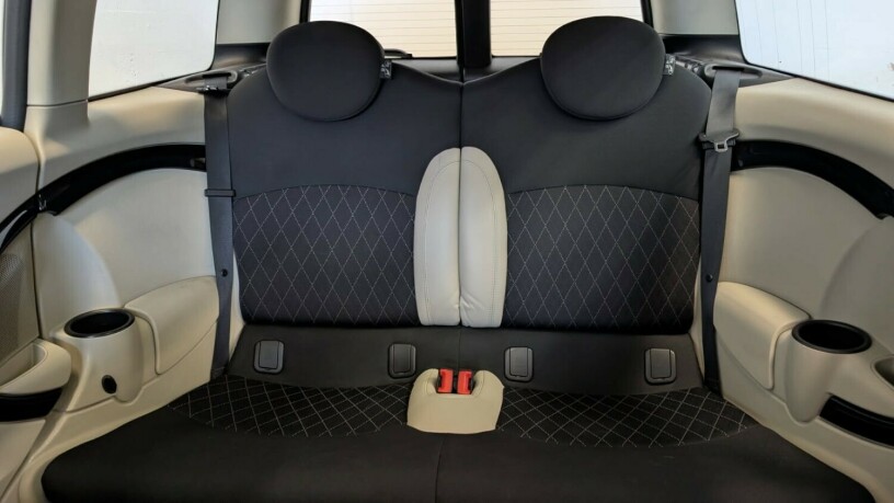 mini-cooper-diesel-2011-big-18