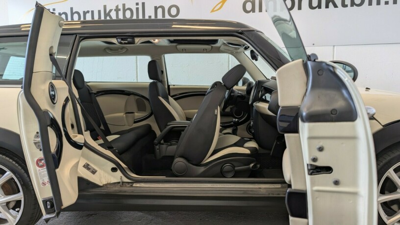 mini-cooper-diesel-2011-big-21